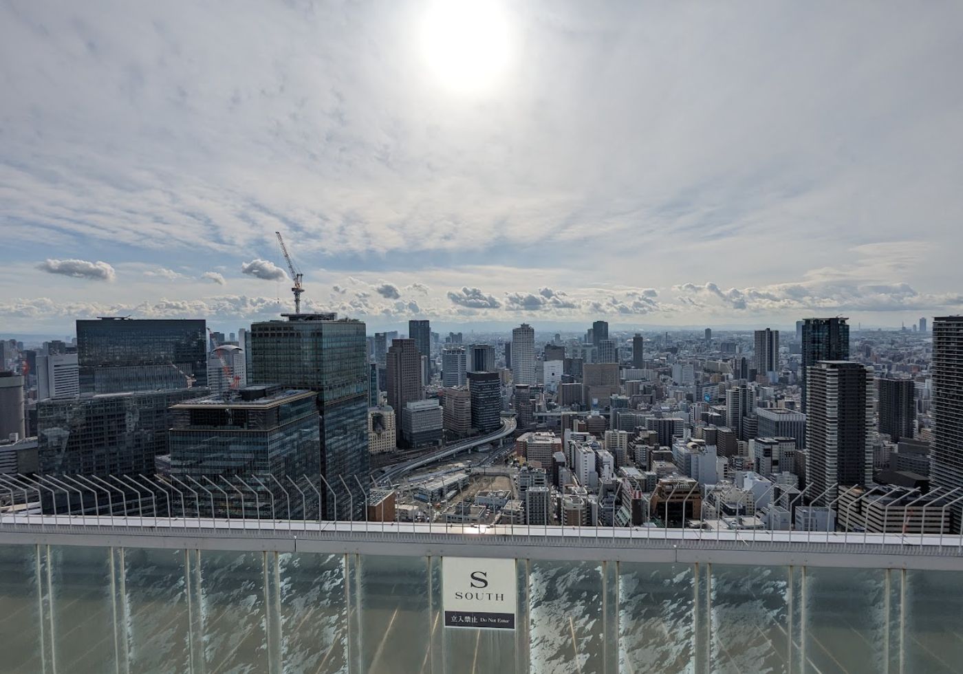 【日本景點】梅田藍天大樓 - 空中庭園俯瞰大阪市景