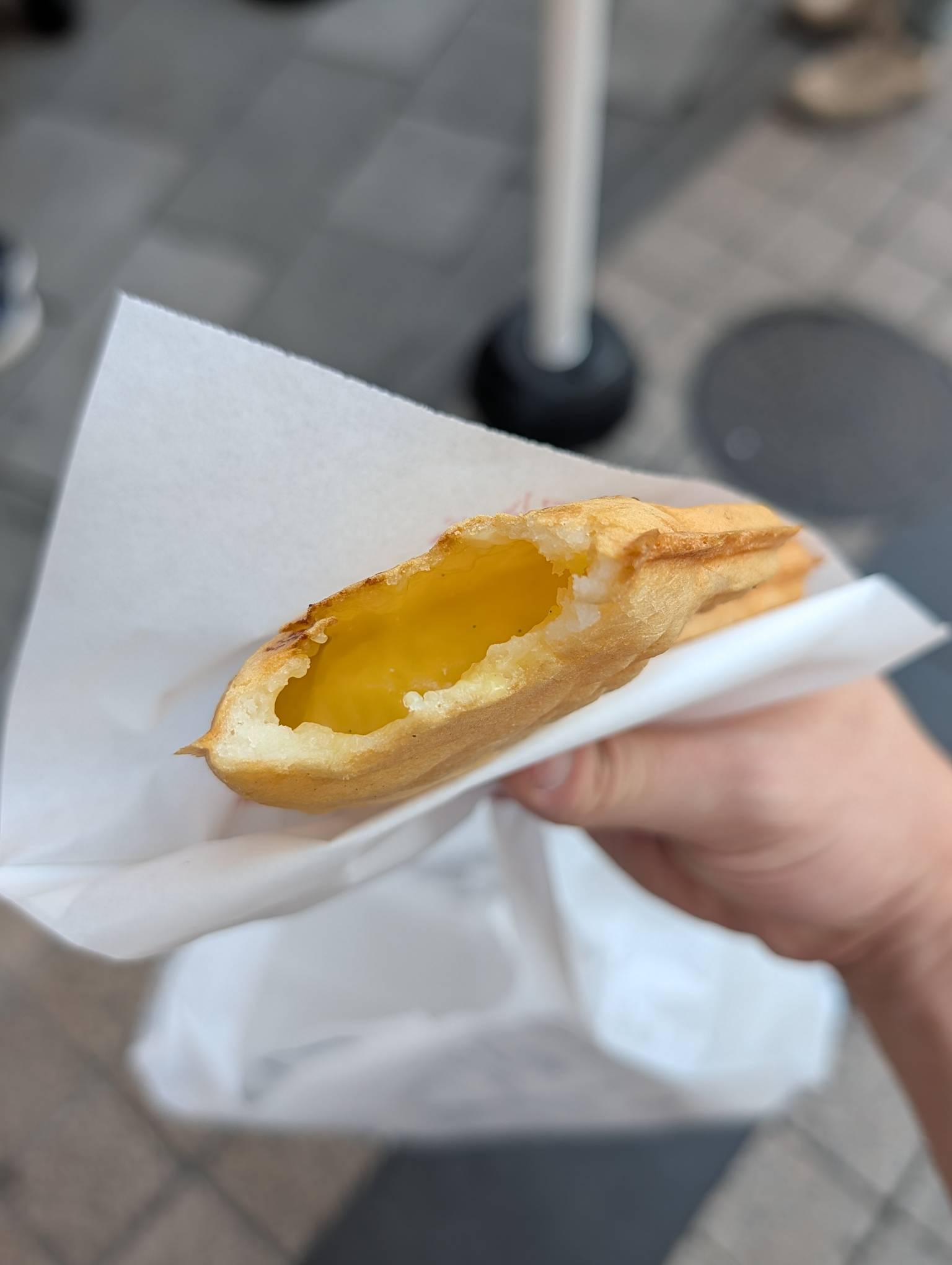 裡面的卡士達很燙