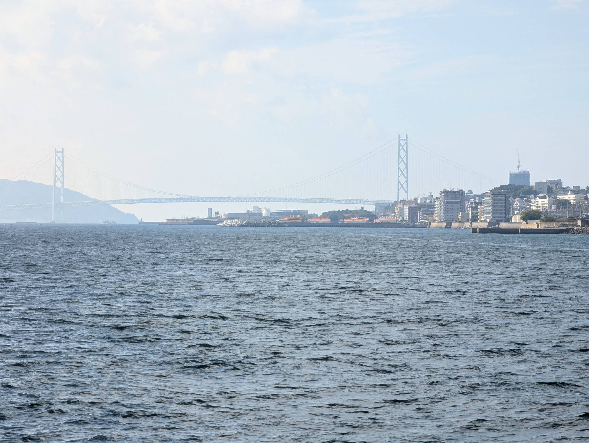 可以看到海峽大橋