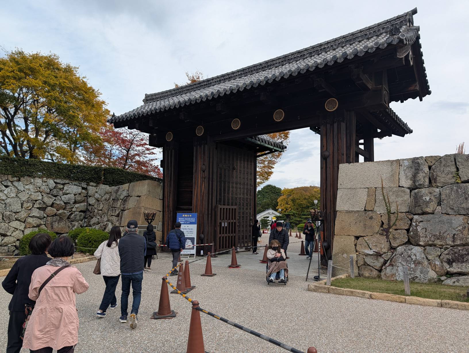 【日本旅遊】神戶姬路岡山自由行，溫差極大的賞楓之旅