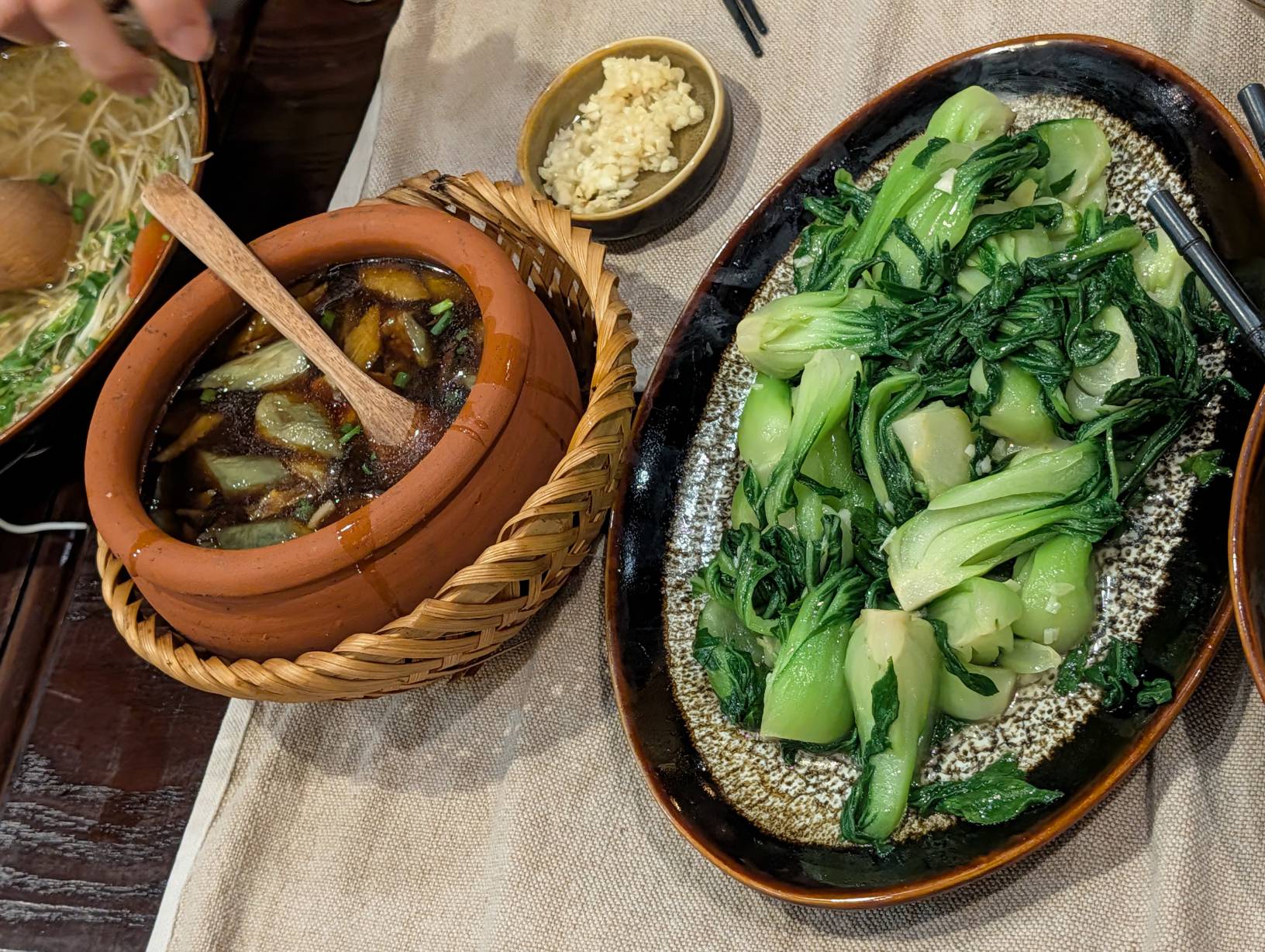 茄子跟好吃的青江菜