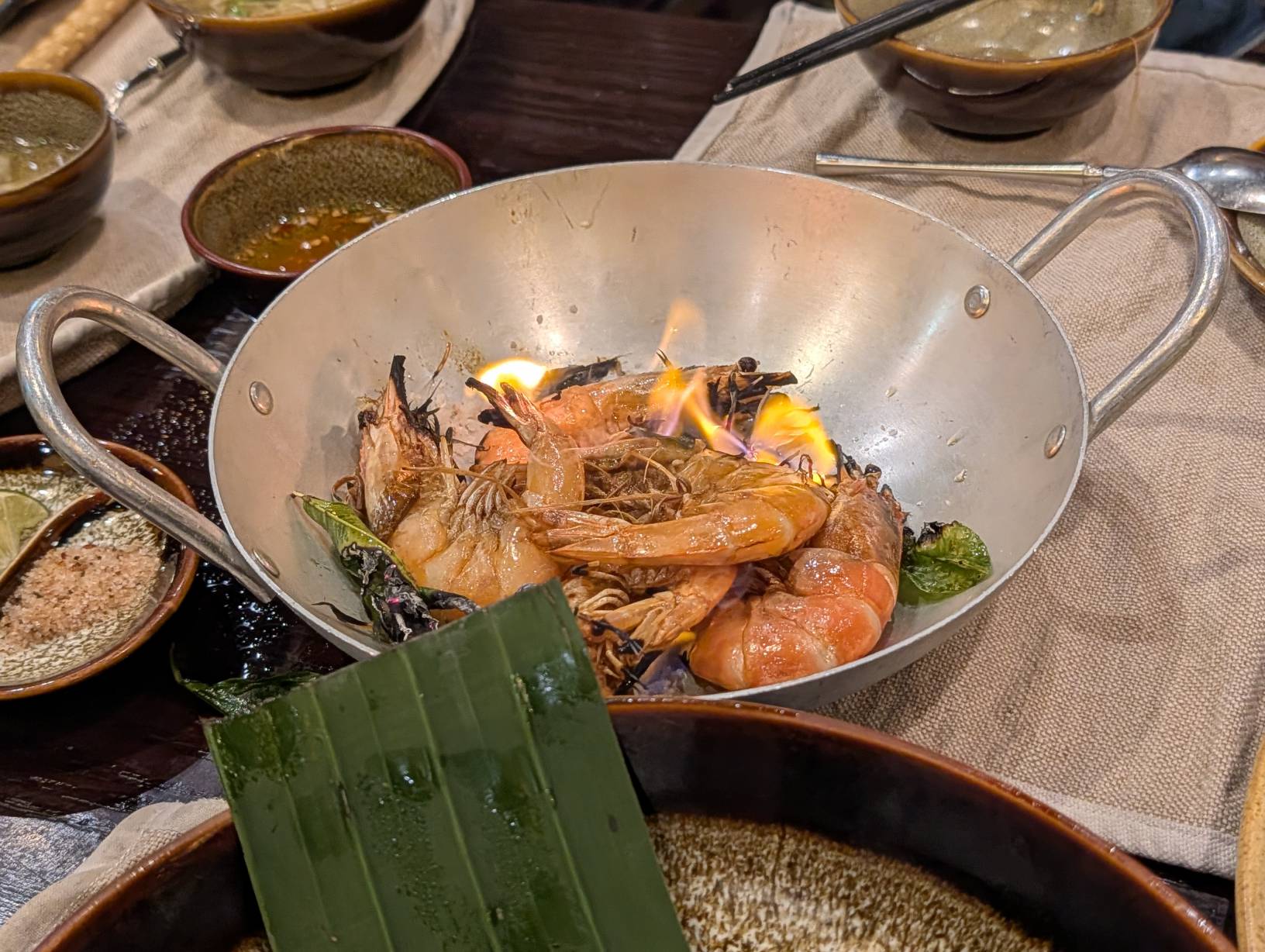 點火的蝦子