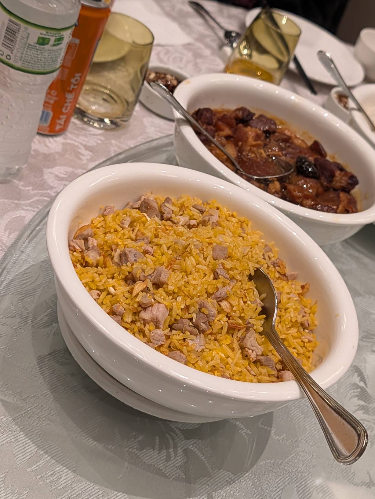 偏柴的炒飯與滷肉