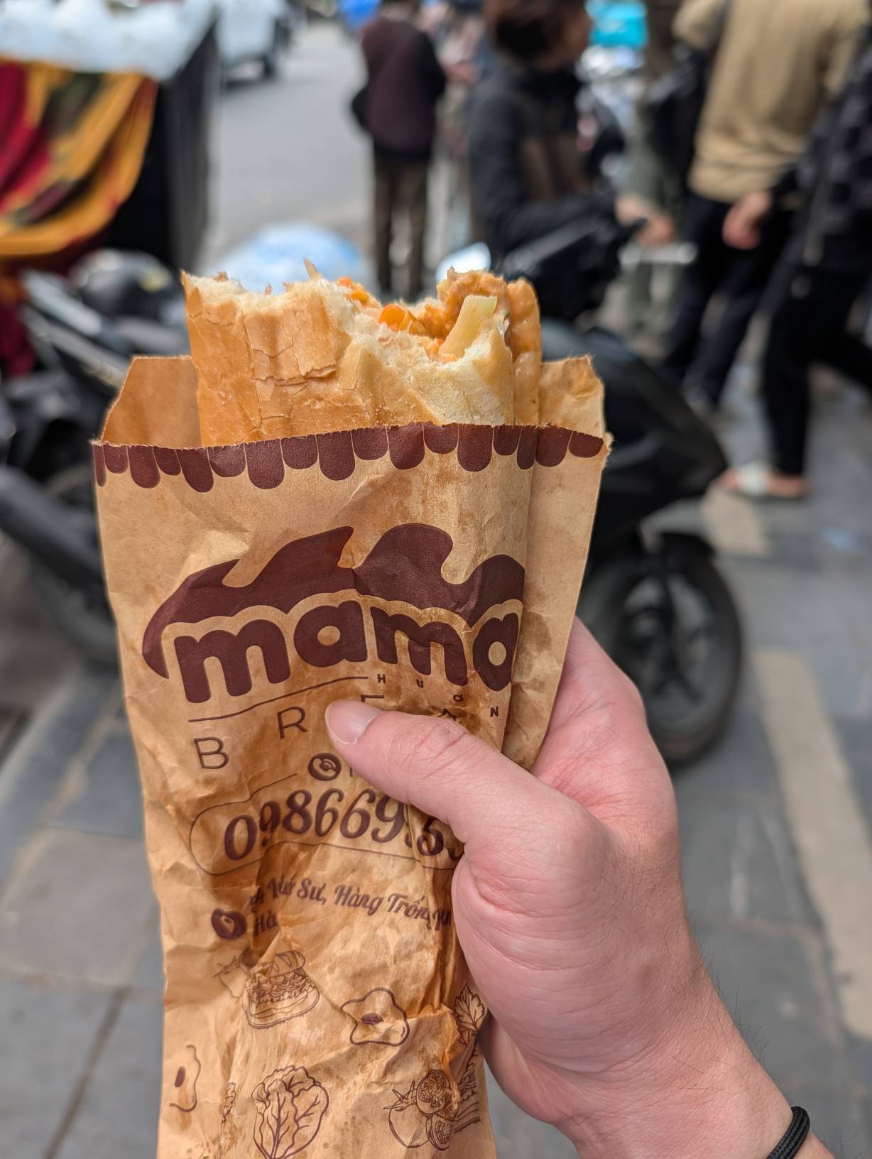 Bánh mì Mama的越南法式麵包