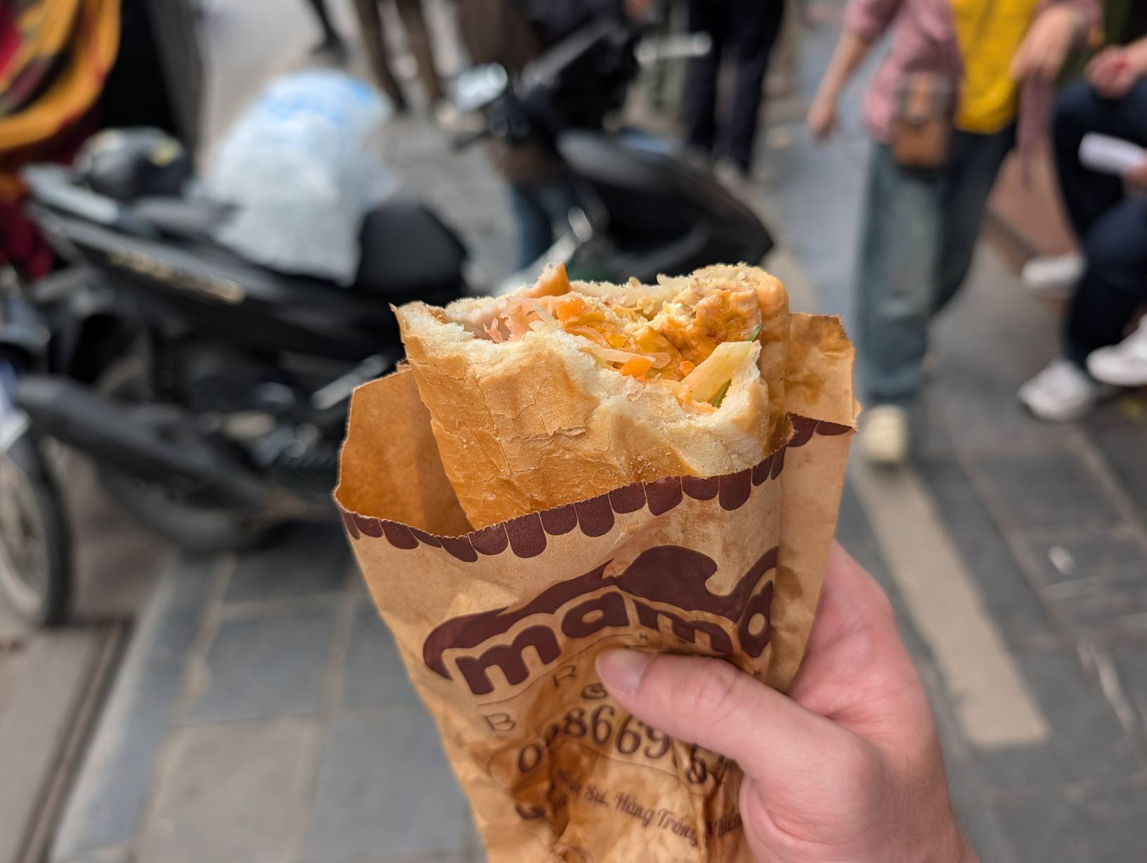 Bánh mì Mama的越南法式麵包