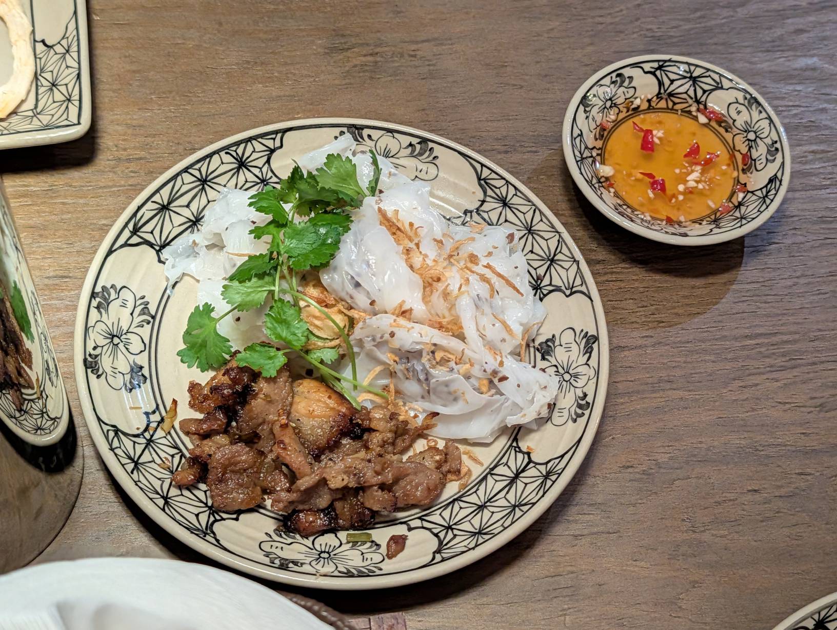 烤肉越南蒸米卷