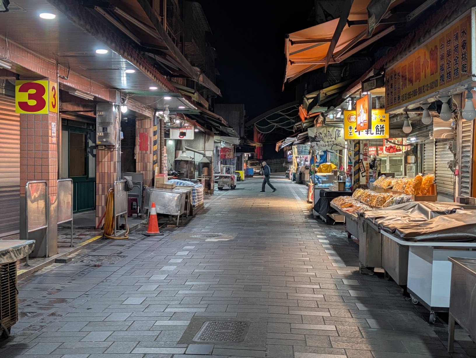 無人的街道